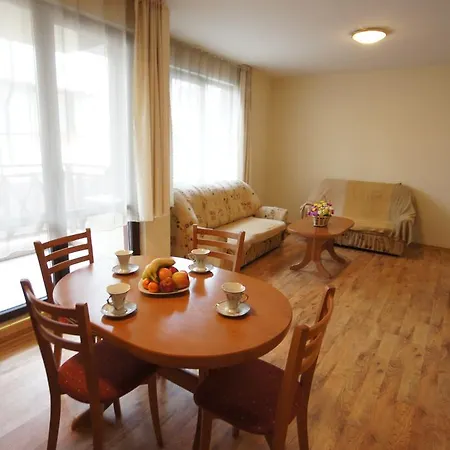 Snow House Apartamento *